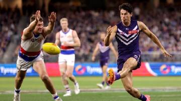 Bailey Banfield bagged two late goals to seal Fremantle's win over the Western Bulldogs. (Richard Wainwright/AAP PHOTOS)