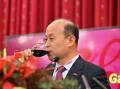 China's Ambassador to Australia Xiao Qian has met with Trade Minister Don Farrell to talk wine. (Mick Tsikas/AAP PHOTOS)