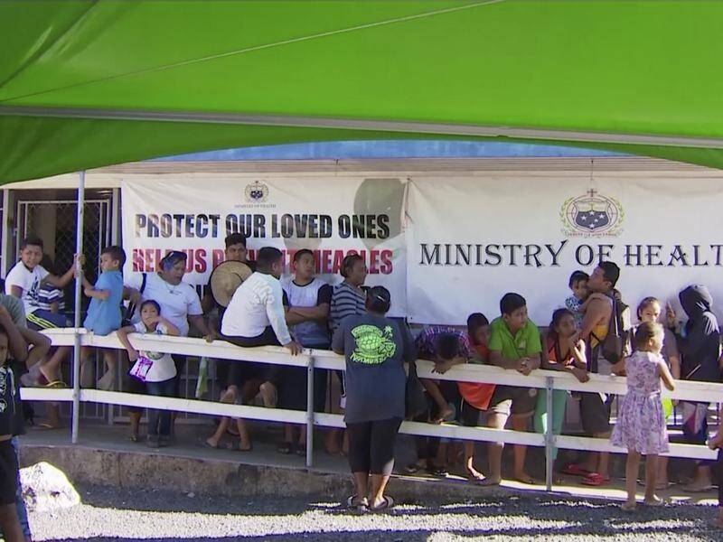 Samoa's prime minister has ordered businesses closed to allow for a nationwide measles vaccination.