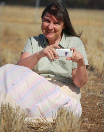 Warracknabeal environmental educator Jeanie Clark has called on keen photographers to snap ‘soil selfies’.