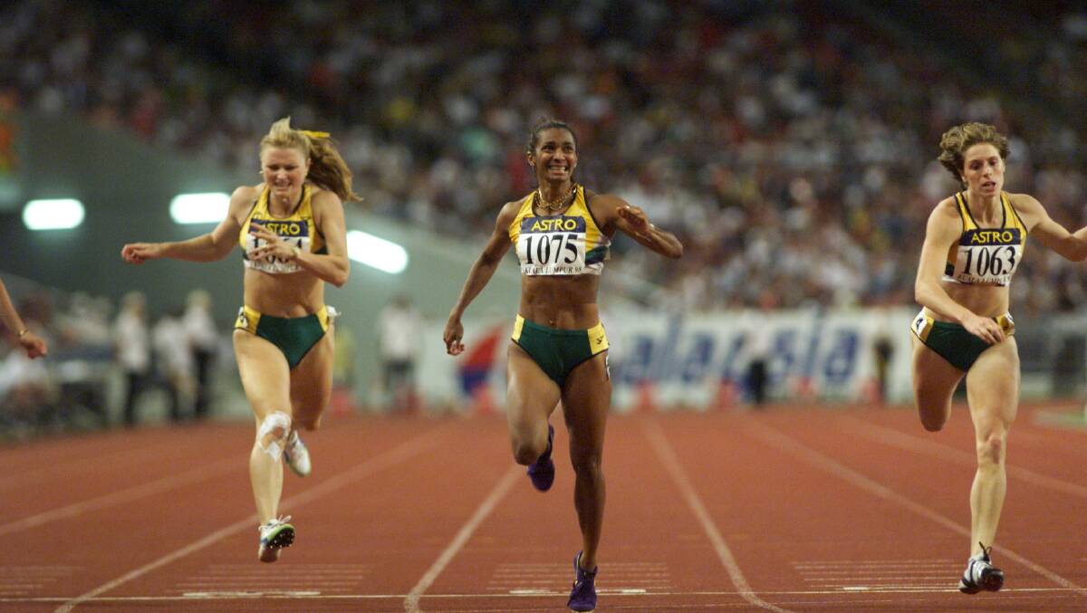 Lauren Hewitt, right, claims bronze at the 1998 Commonwealth Games behind Nova Peris-Kneebone,  centre. Picture: CHRIS GOLDING