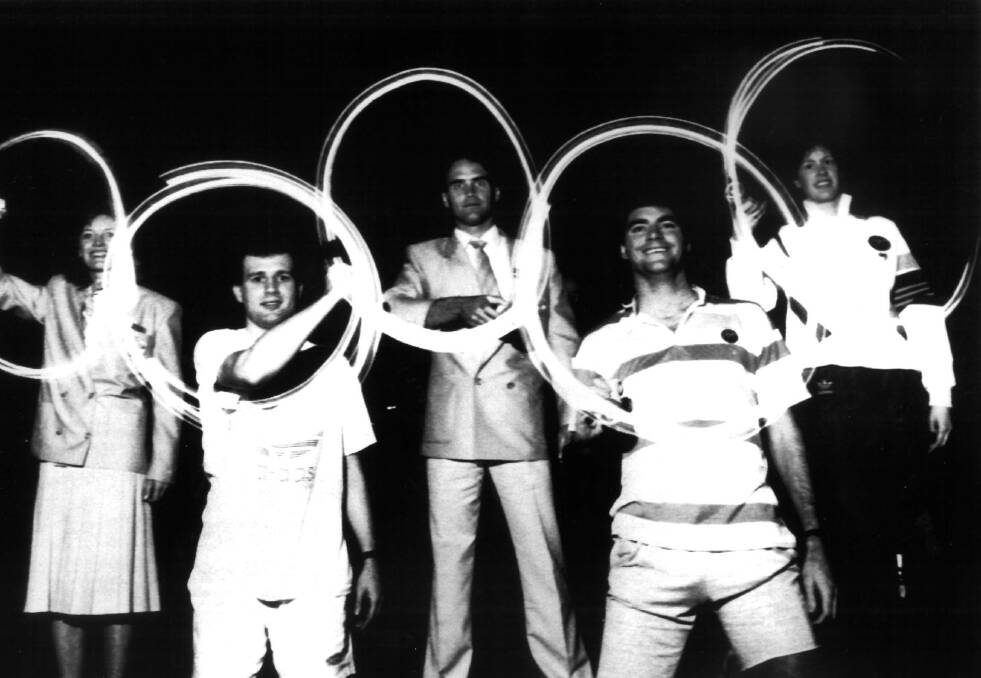 VICKI ROYCROFT, ANDREW GAZE, GRANT KENNY, ANDREW VLAHOV AND KERRI TEPPER AHEAD OF THE 1988 SEOUL OLYMPICS.