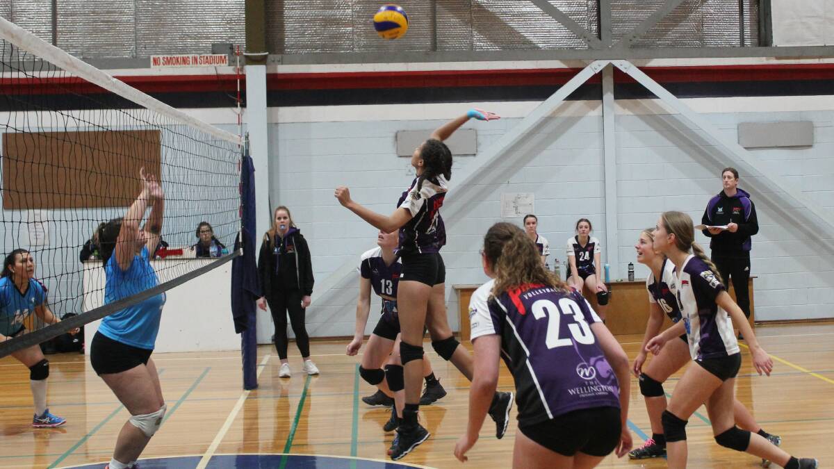 ACTION: Volleyball Horsham’s Tamikah Dockrill in action for Phantoms last year. Dockrill will be out to impress coaches at the club’s trials tomorrow.