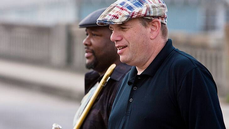 David Simon (right) with actor Wendell Pierce on set.