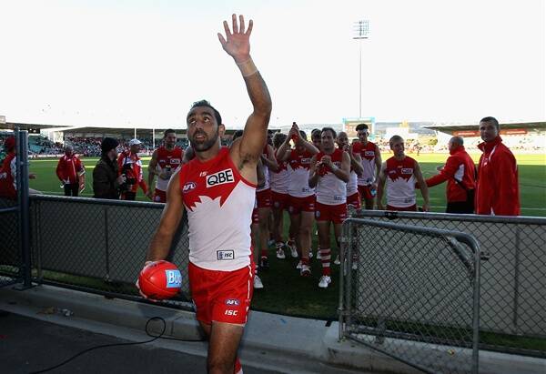 WELL DONE: Adam Goodes walks off the ground on Sunday after breaking the Sydney Swans' games record. Picture: GETTY IMAGES